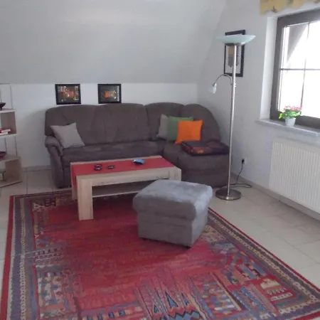 Spacious Chalet With Garden In Casa vacanze